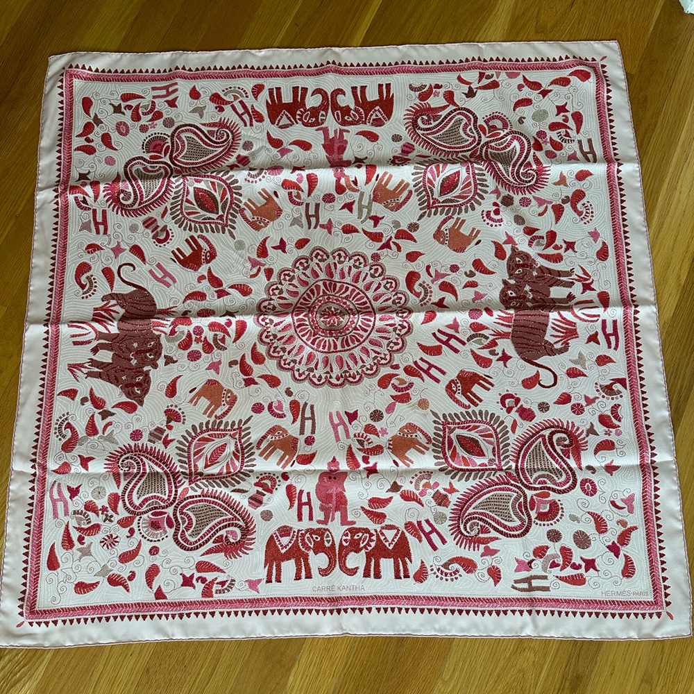 Pink and multicolor Hermès silk scarf with 'Carré Kantha'